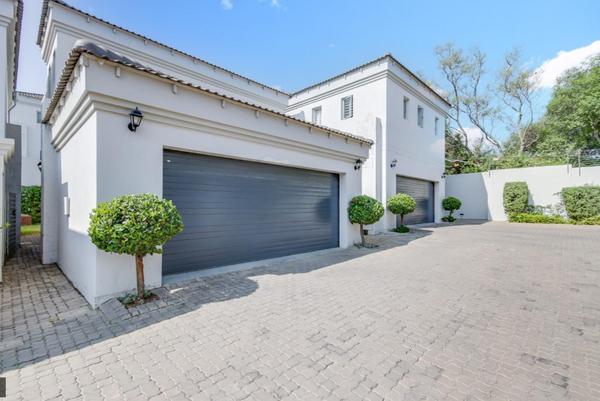Cluster House For Rent in Craigavon A.H., Randburg