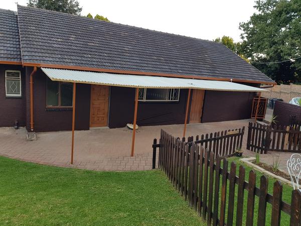 Apartment / Flat For Rent in Bordeaux, Randburg